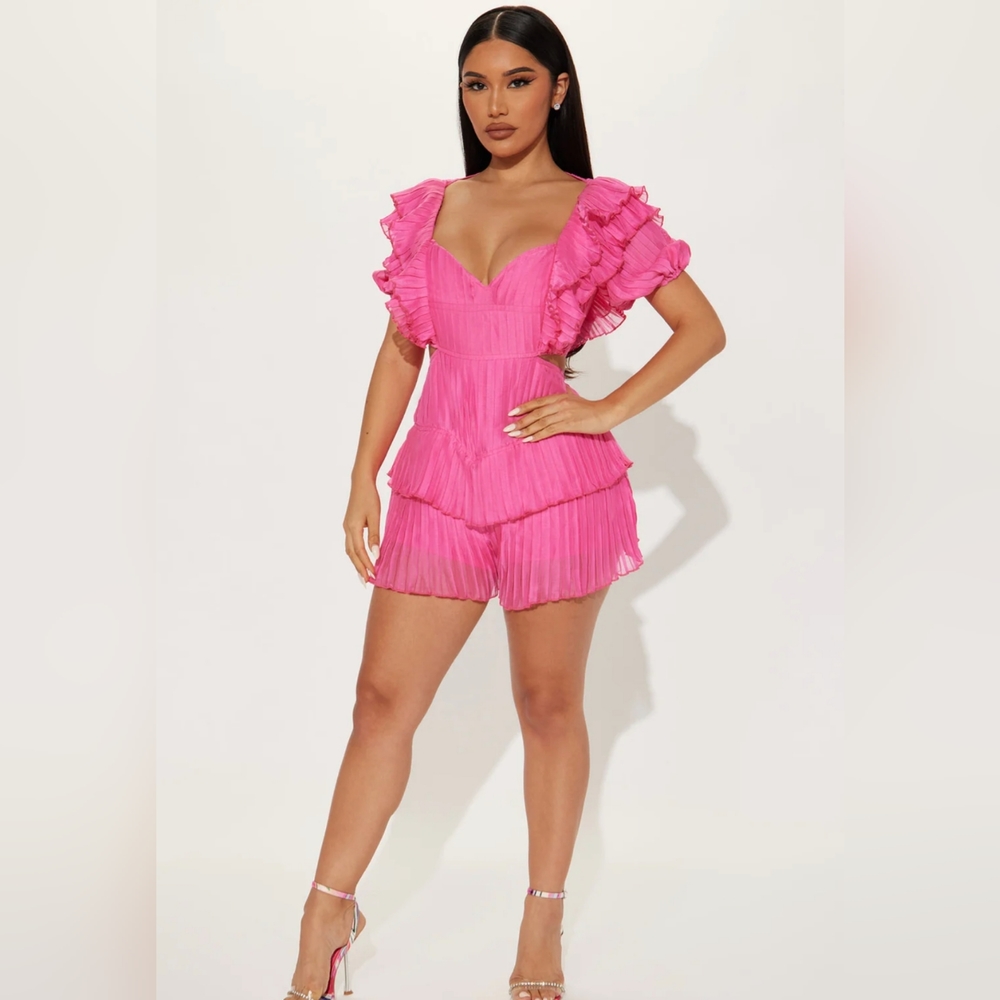 Dazzy pleated romper